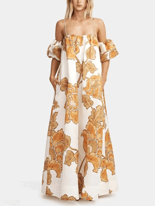 Luftiges Boho-Kleid Mit Feinen Trägern Und Verspieltem Blumenmuster